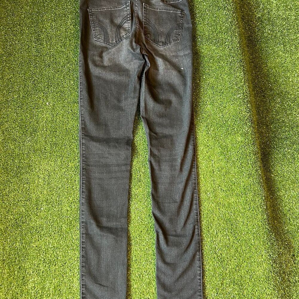 Madewell Women's Black and Navy Jeans